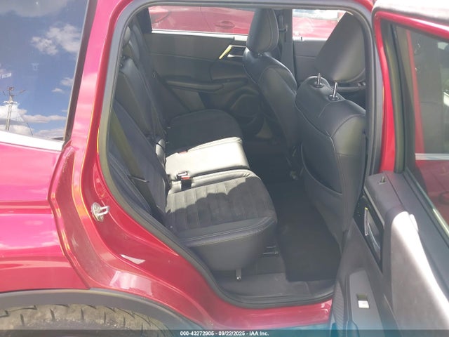 2022 MITSUBISHI OUTLANDER JA4J4UA84NZ012573 Photo 7