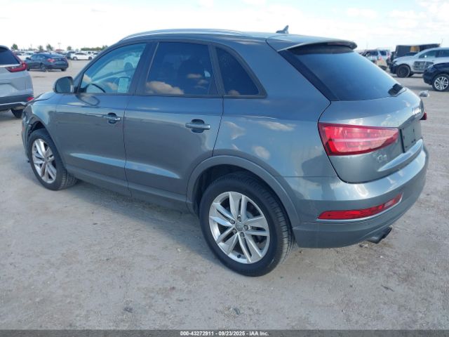 2017 AUDI Q3 WA1BCCFS2HR012002 Photo 2