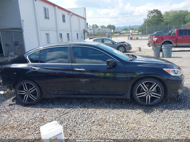 Honda k24w1 2016 1HGCR2F50GA190812 Image 13