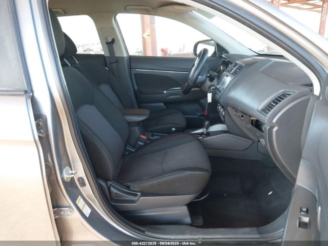 2019 MITSUBISHI OUTLANDER SPORT JA4AP3AU5KU017787 Photo 4