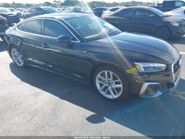 2024 AUDI A5 SPORTBACK WAUFACF59RA120959 Photo 0