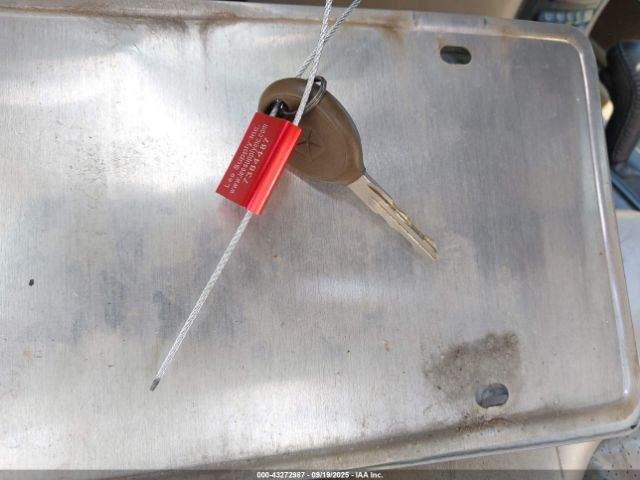 2000 CHRYSLER 300M 2C3HE66G4YH228669 Photo 10