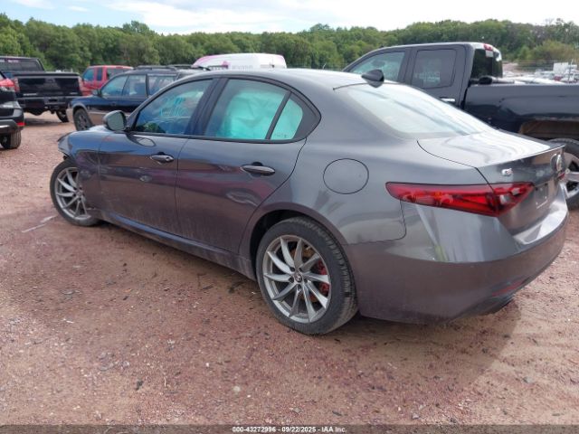 2022 ALFA ROMEO GIULIA ZARFANAN2N7660334 Photo 2