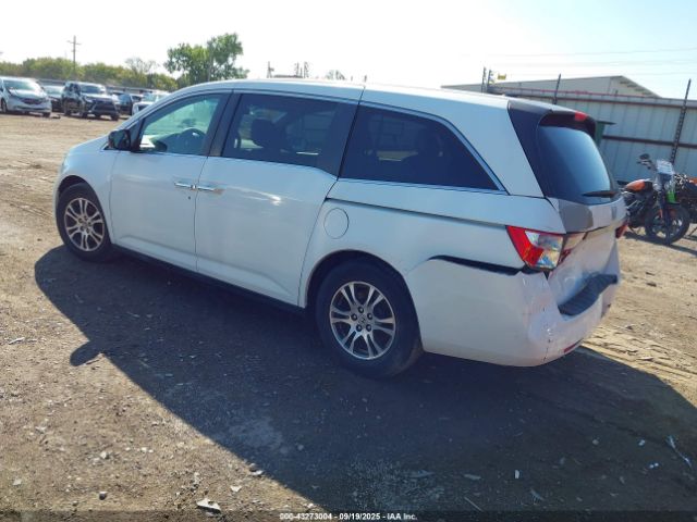 2013 HONDA ODYSSEY 5FNRL5H6XDB080547 Photo 2