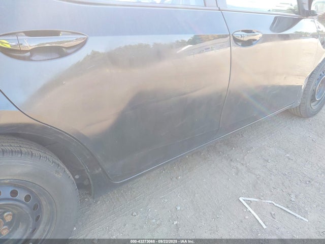 Toyota 2zr-fe 2017 2T1BURHE3HC839448 Image 19