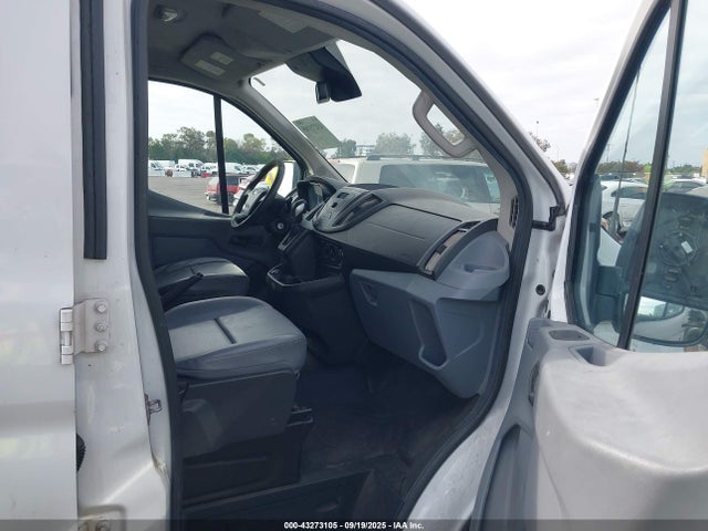 Ford 2018 2018 1FTYR2ZM5JKA02066 Image 5