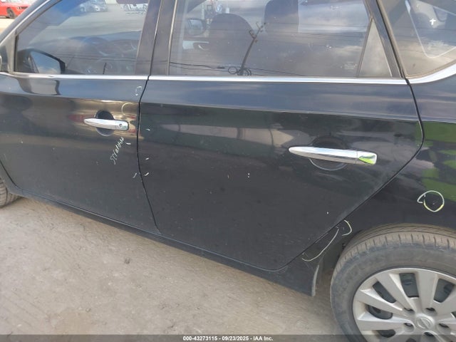 3N1AB7AP8HY402193 Nissan Sentra