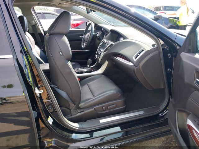 2016 ACURA TLX 19UUB1F55GA009965 Photo 4