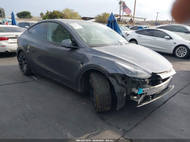 2022 TESLA MODEL Y 7SAYGDEF4NF403851 Photo 0