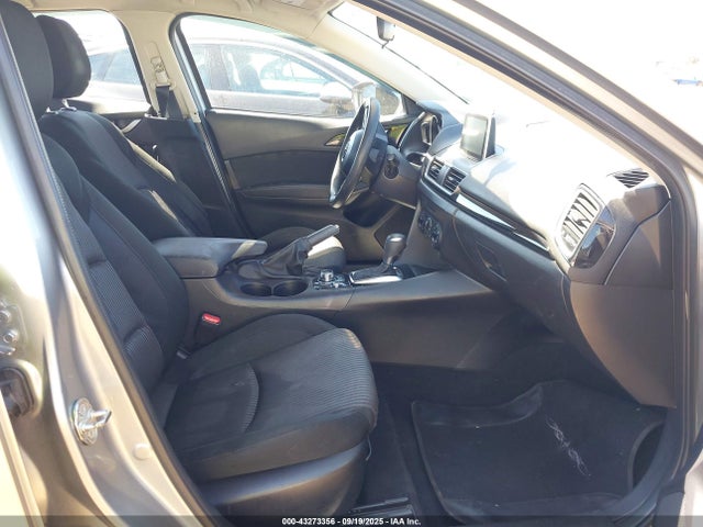 Mazda pe 2016 JM1BM1U72G1286108 Image 5