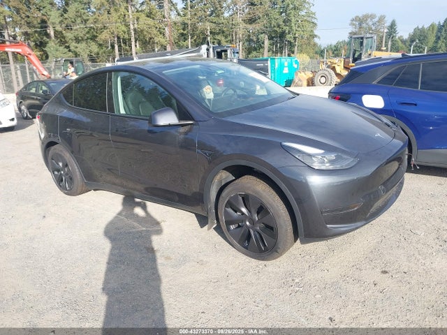 2025 TESLA MODEL Y 7SAYGDED0SF253005 Photo 0