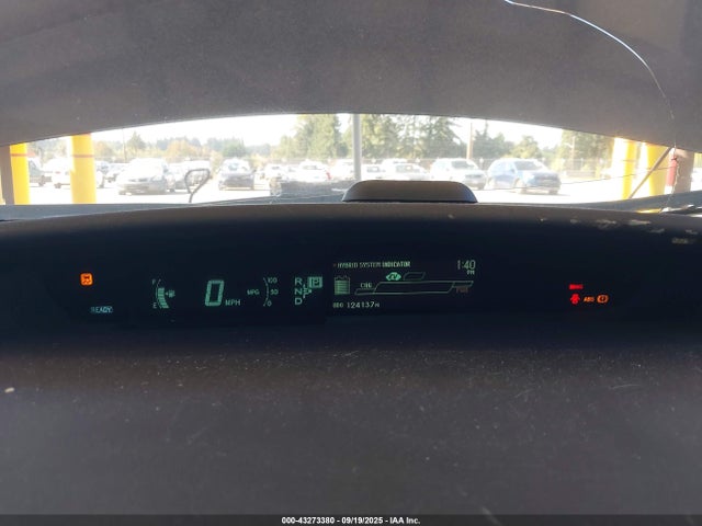 JTDKN3DUXE0381291 Toyota Prius Two