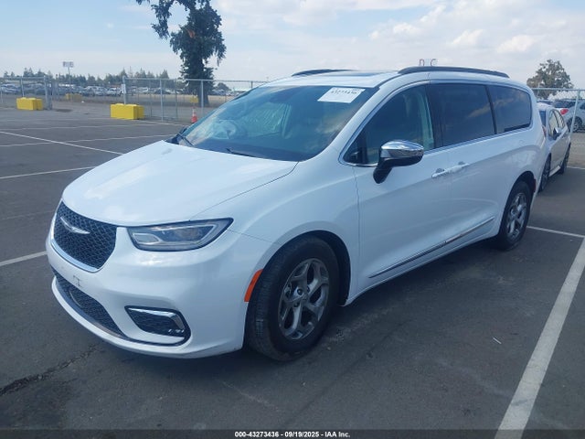 Chrysler Pacifica 2023 2C4RC1GG8PR520521 Image 2
