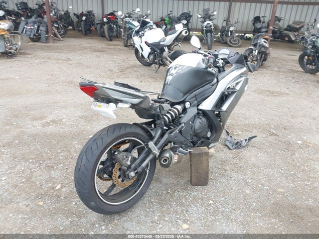 Kawasaki Ninja 650 2014 JKAEXEF18EDA14384 Image 4