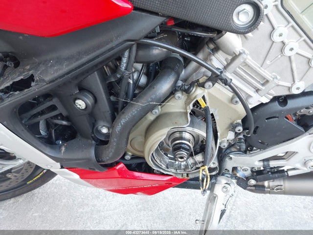 ZDMFAKNW4MB002753 Ducati 2021