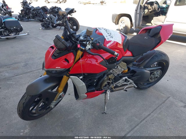 ZDMFAKNW4MB002753 Ducati 2021
