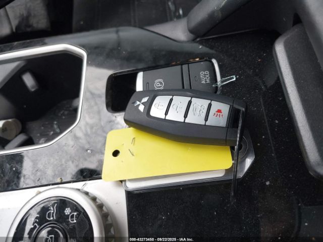 2025 MITSUBISHI OUTLANDER JA4J3VA82SZ035502 Photo 10