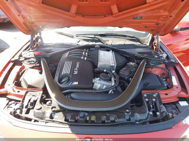 WBS3R9C53FK332051 BMW M4