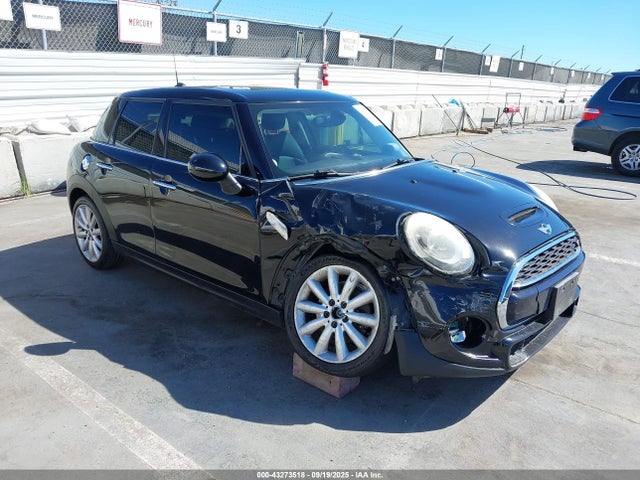 Mini 2015 2015 WMWXU3C53FT891871 Image 6