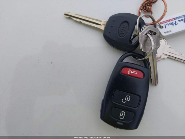 2010 KIA SEDONA KNDMG4C31A6327628 Photo 10