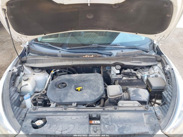 Hyundai dohc gdi nu 2015 KM8JT3AF0FU026658 Image 10