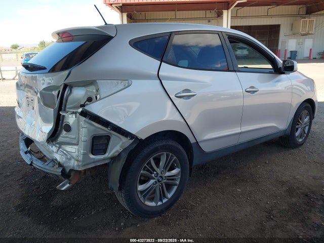 Hyundai dohc gdi nu 2015 KM8JT3AF0FU026658 Image 4