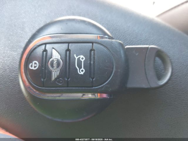 2016 MINI HARDTOP WMWXU1C58G2D09875 Photo 10