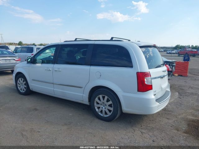 2014 CHRYSLER TOWN & COUNTRY 2C4RC1BG3ER218011 Photo 2