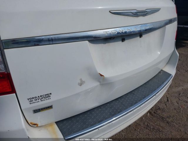 2014 CHRYSLER TOWN & COUNTRY 2C4RC1BG3ER218011 Photo 5