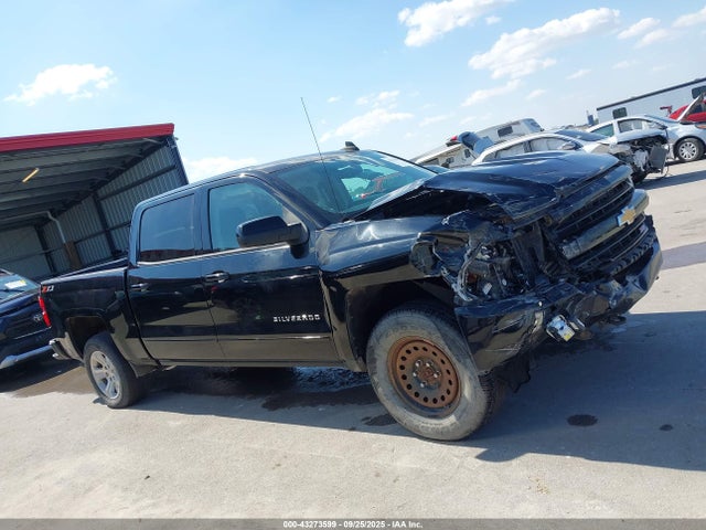 Chevrolet Silverado 1500 2lt 2018 3GCUKREC6JG315806 Image 13
