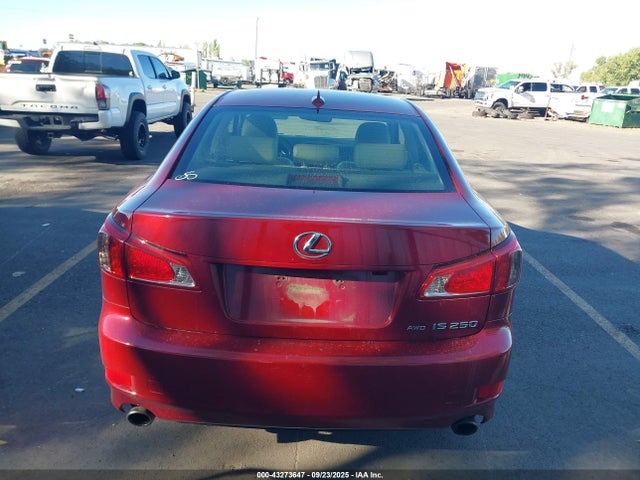 Продажа на аукционе авто 2013 Lexus Is 250, vin: JTHCF5C28D5063263, номер лота: 43273647