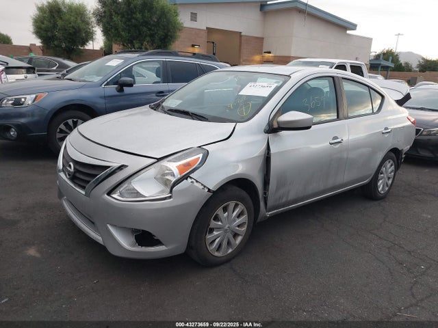 Nissan Versa 2019 3N1CN7AP2KL841166 Image 2