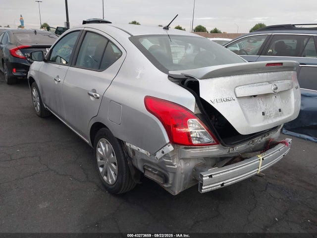 Nissan Versa 2019 3N1CN7AP2KL841166 Image 3