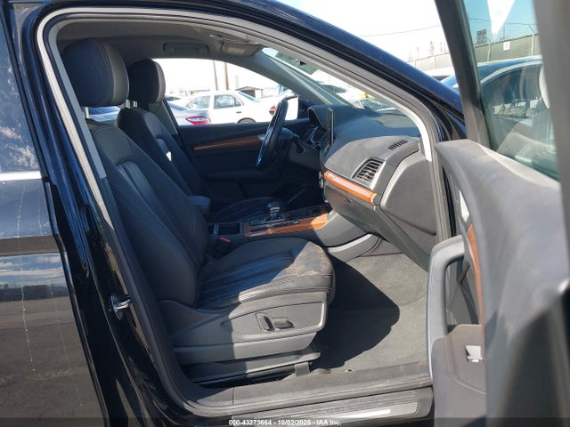 2021 AUDI Q5 WA1AAAFY6M2010587 Photo 4