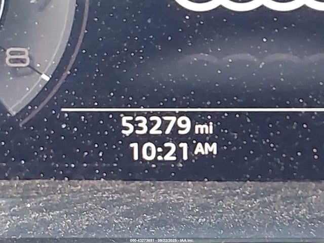 2019 AUDI Q8 WA1AVAF17KD010879 Photo 6
