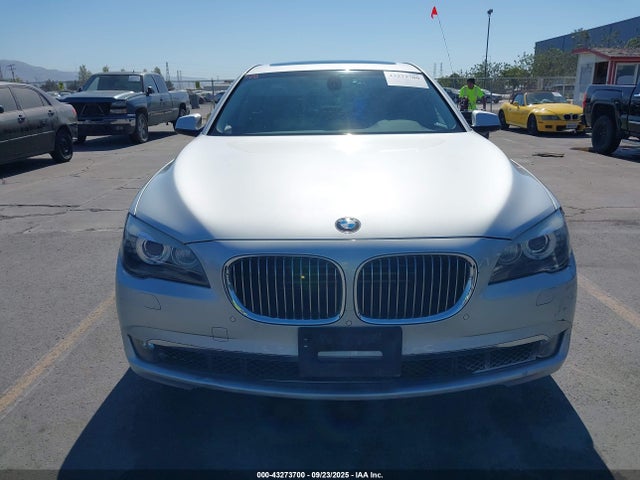 Продажа на аукционе авто 2011 Bmw 750li, vin: WBAKB8C51BC851635, номер лота: 43273700