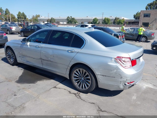 Продажа на аукционе авто 2011 Bmw 750li, vin: WBAKB8C51BC851635, номер лота: 43273700