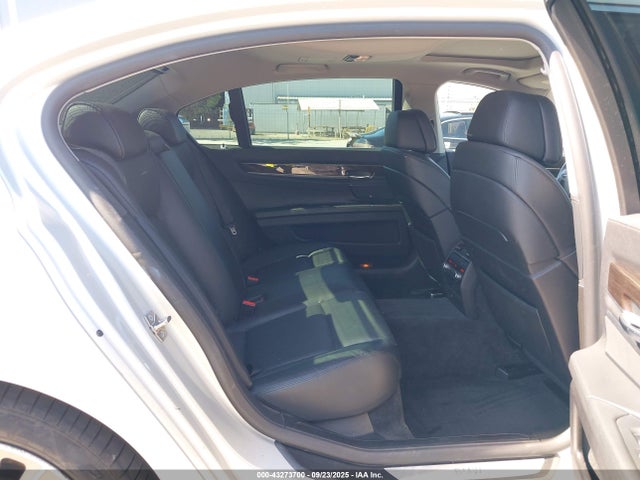 Продажа на аукционе авто 2011 Bmw 750li, vin: WBAKB8C51BC851635, номер лота: 43273700