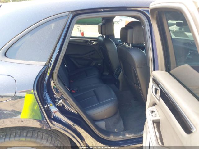 2020 PORSCHE MACAN WP1AA2A55LLB04489 Photo 7