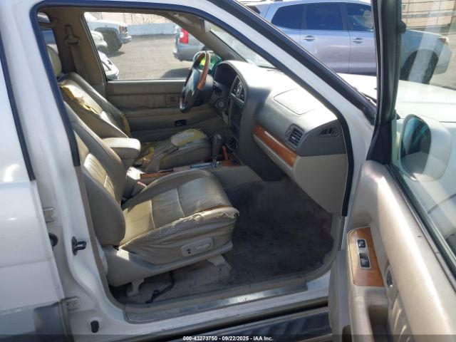 2001 INFINITI QX4 JNRDR09X71W201996 Photo 4