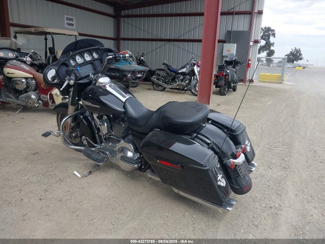1HD1KBM3XGB638980 Harley-Davidson Street Glide