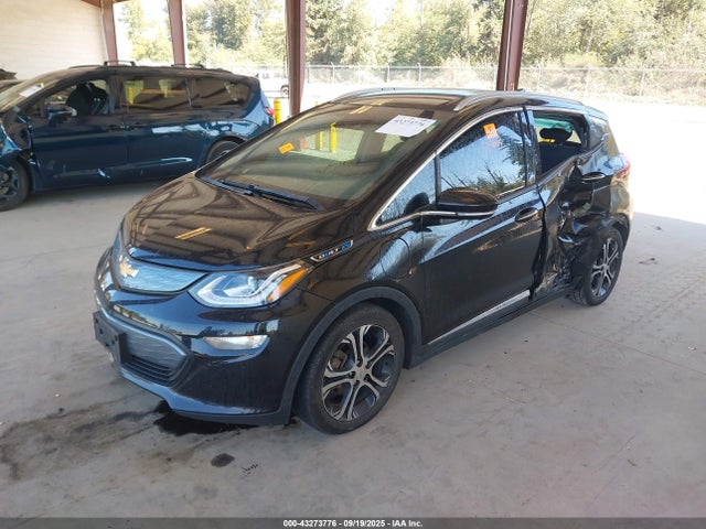 1G1FX6S0XH4174953 Chevrolet 2017