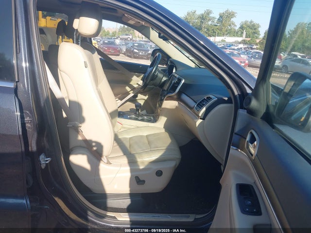 1C4RJFBG6FC912253 Jeep Grand Cherokee