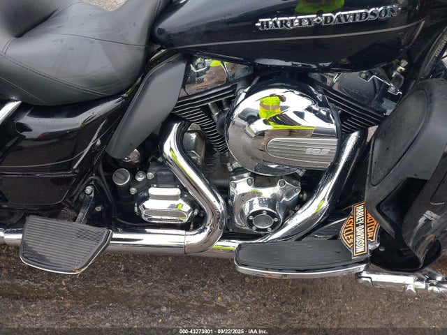 2014 HARLEY-DAVIDSON FLHTK 1HD1KEL10EB680153 Photo 7