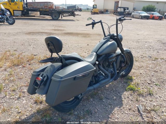 2010 HARLEY-DAVIDSON FLSTF 1HD1BX511AB038317 Photo 3