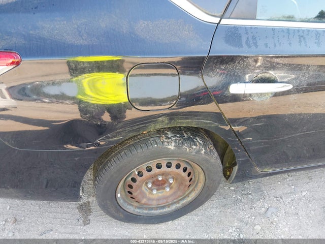 3N1AB7AP9EY200894 Nissan 2014