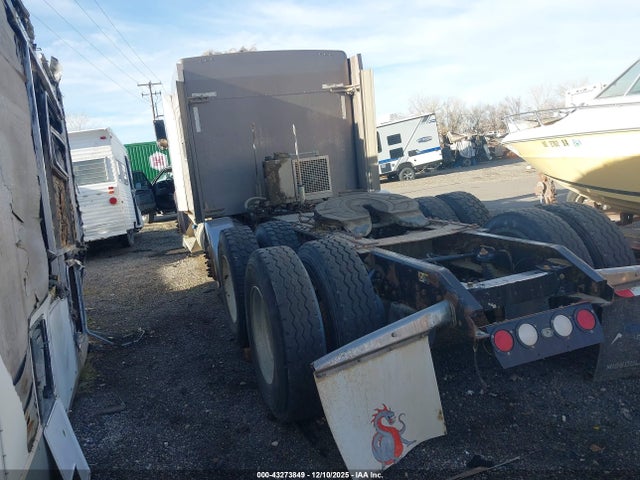 Kenworth Construction W900 2015 1XKWP49X3FR425878 Image 3