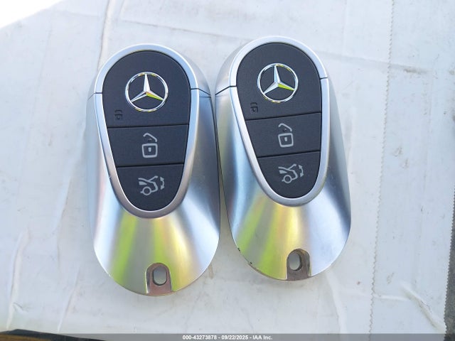 W1KAF4HB2NR008609 Mercedes-Benz m264