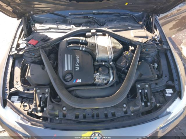 2017 BMW M4 WBS3R9C54HK709456 Photo 9