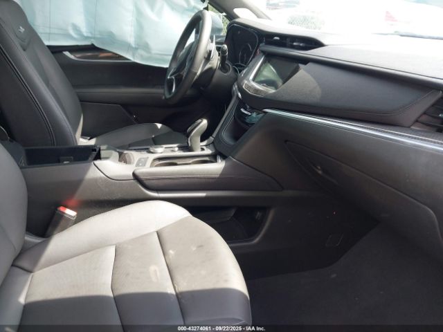 2025 CADILLAC XT5 1GYKNGRSXSZ135129 Photo 4